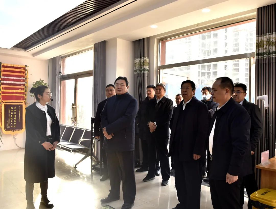 省公安厅治安总队副总队长刘晔莅临阳光城市检查指导工作
