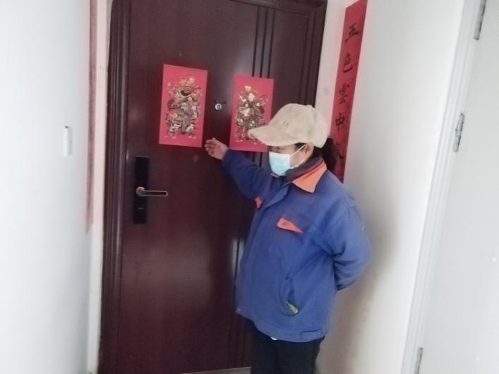 怡欣花园开展楼道清理专项行动，消除安全隐患