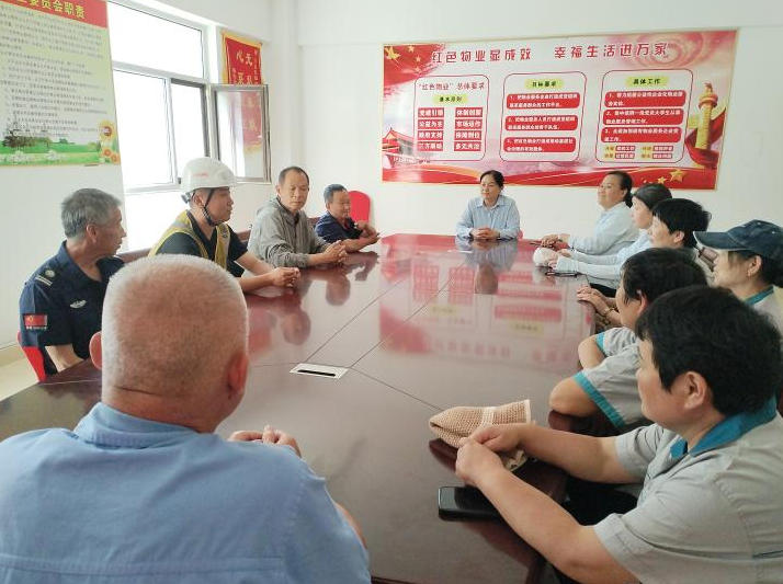 怡欣花园：开展电梯困人救援演练 筑牢小区乘梯安全防线