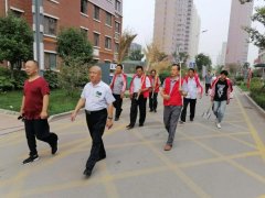 怡欣花园组织开展“助力创城、美化社区”志愿服务活动