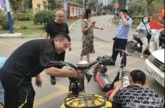 怡欣花园积极协助开展非机动车换牌登记便民服务